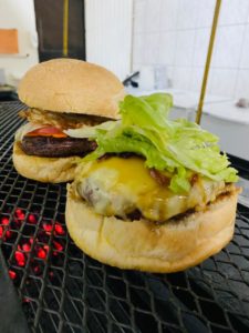Dia Mundial do Hambúrguer: uma delícia para ser apreciada sem moderação